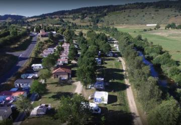 Camping La Cigale de L'Allier