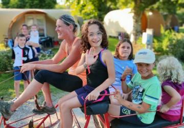 Camping Les Plages de l'Ain