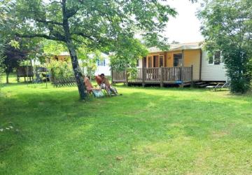 Camping naturiste Le Champ de Guiral