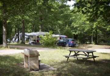 Camping Ushuaïa Villages - Au Bois Joli