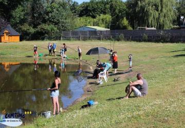 Camping L'Étang du Pays Blanc