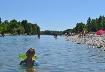 Camping Les Plages de l'Ain