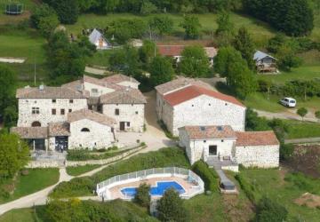 FERME DE SIMONDON : Camping & Gîtes & Chambres d'Hôtes