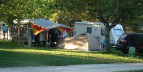 Camping LES GRAVES