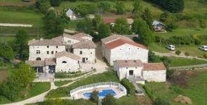 FERME DE SIMONDON : Camping & Gîtes & Chambres d'Hôtes